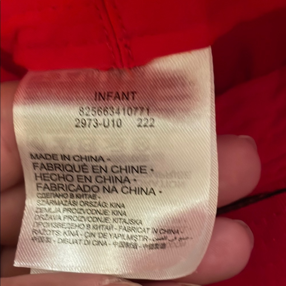 NWT Nike Red and Black Infant Bucket Hat with Chin Strap - Picture 3 of 7